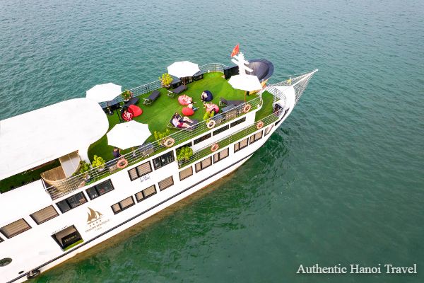 Dragon Boutique Cruise in Halong & Lan Ha Bay (2D1N or 3D2N)